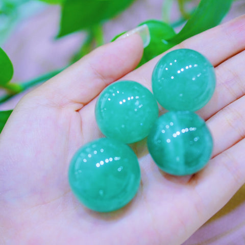 Flourite sphere