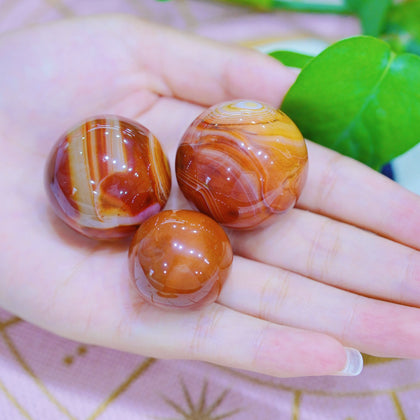 Red agate sphere